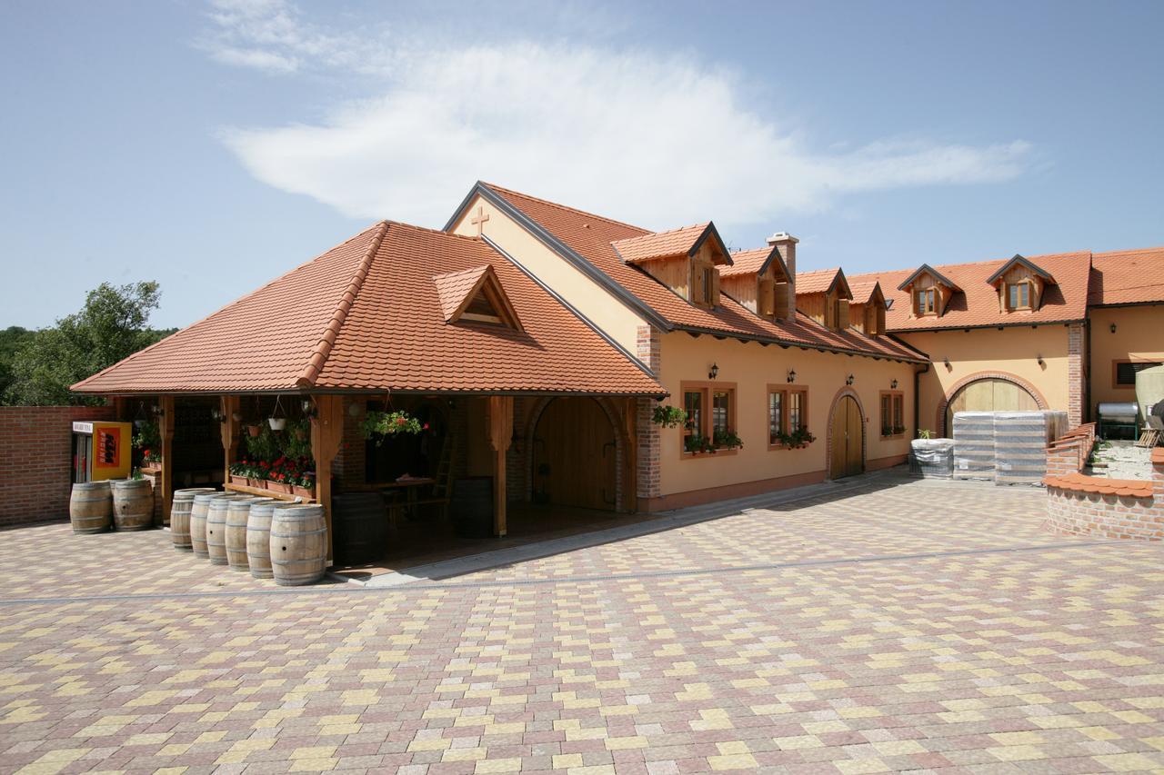 B&B Kolaric Jastrebarsko Exterior photo